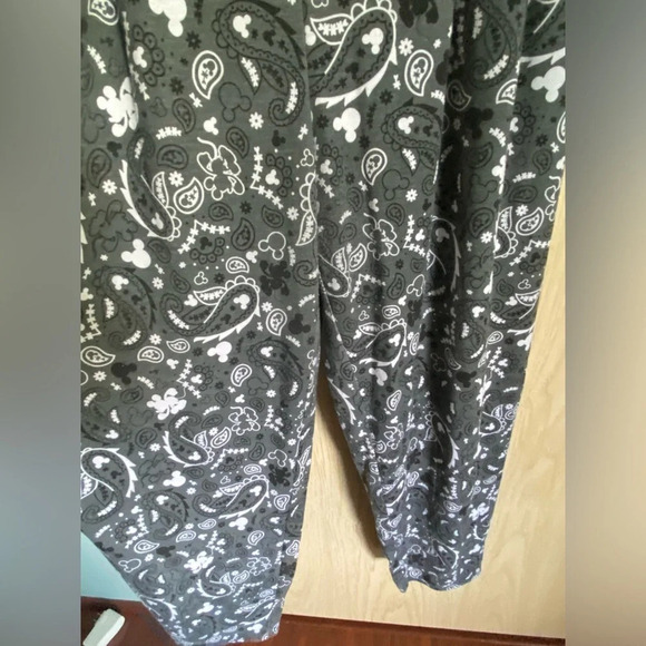 Disney Pants Jumpsuit Romper One Piece Subtle Mickey Mouse Sz Small - Picture 4 of 14